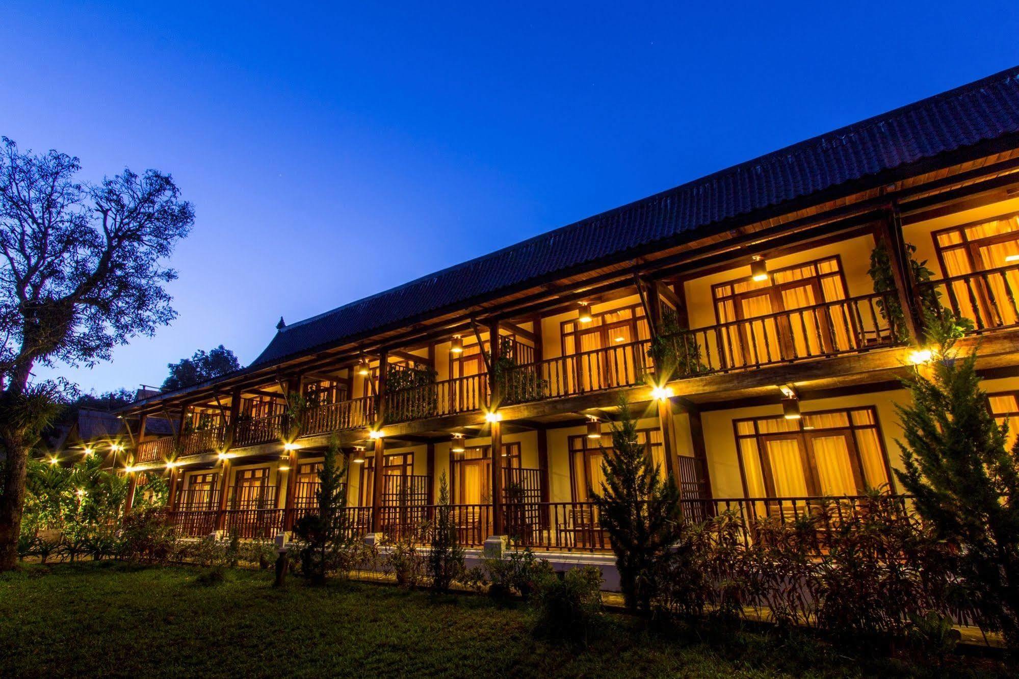 Chanthavinh Resort & Spa Luang Prabang Exterior photo