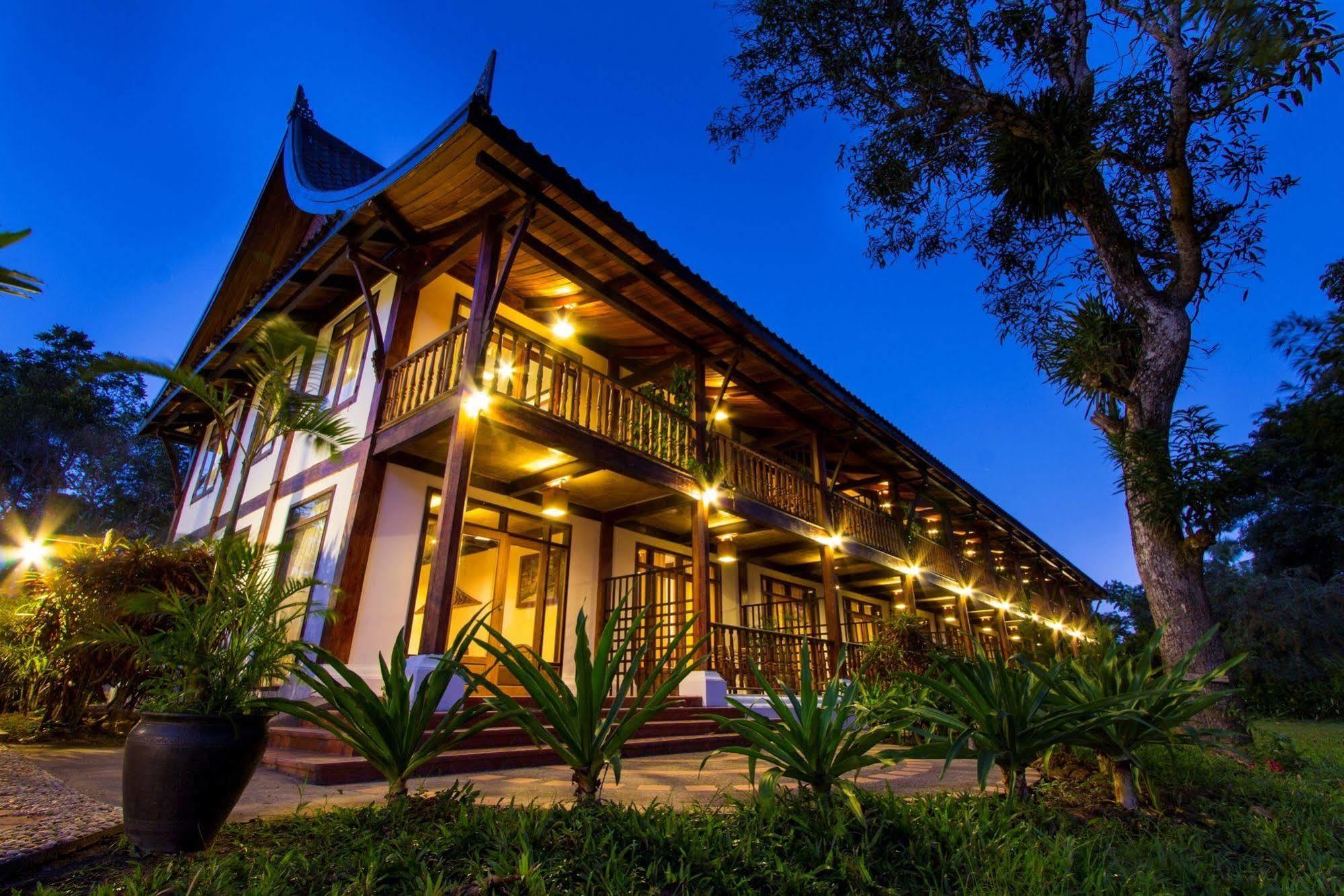 Chanthavinh Resort & Spa Luang Prabang Exterior photo