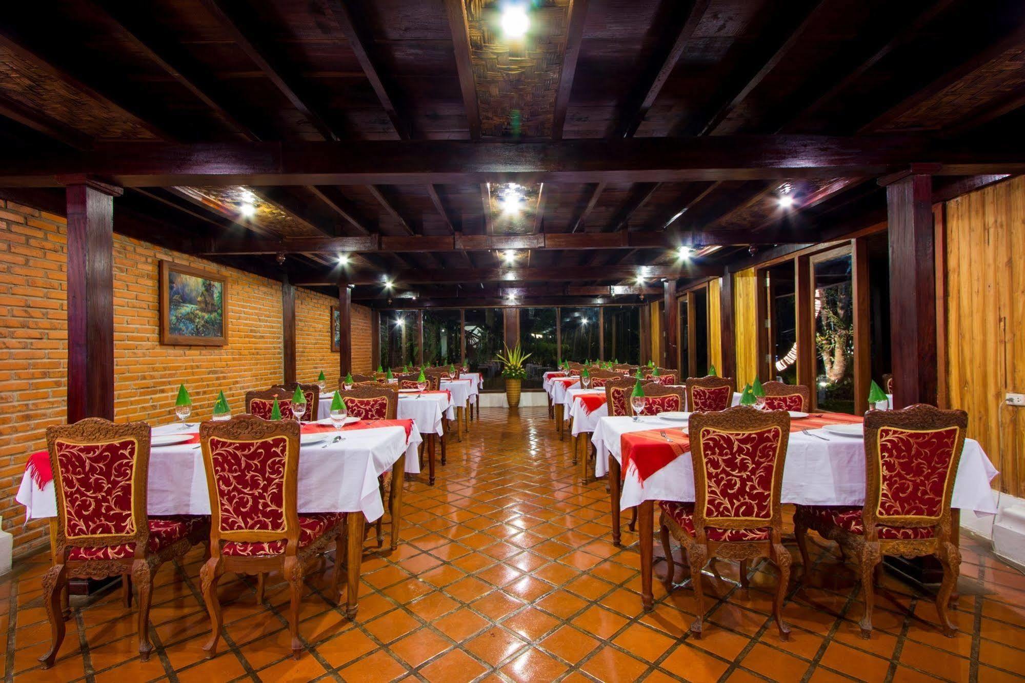 Chanthavinh Resort & Spa Luang Prabang Exterior photo
