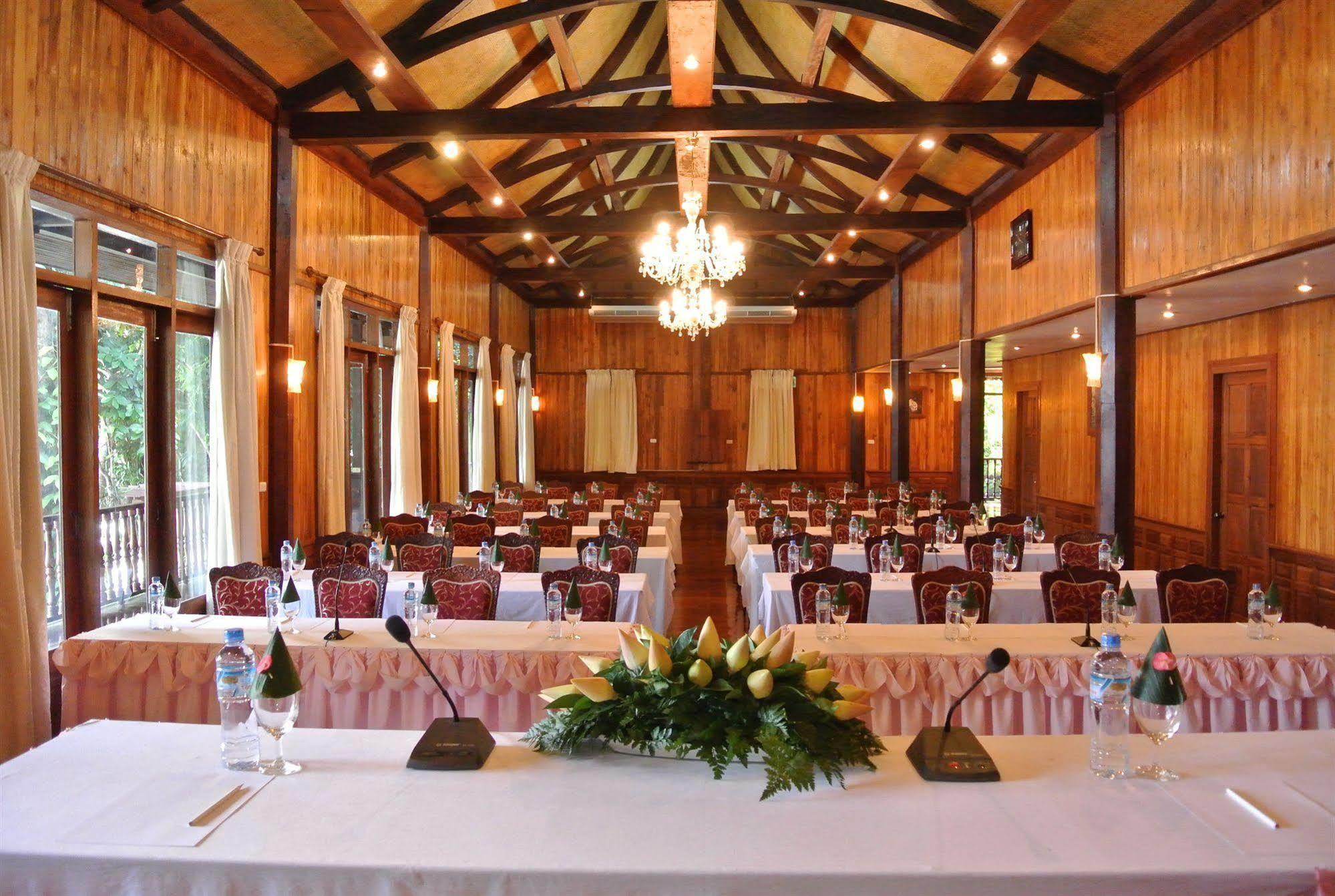 Chanthavinh Resort & Spa Luang Prabang Exterior photo